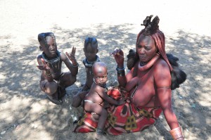 tribu himba chutes epupa namibie