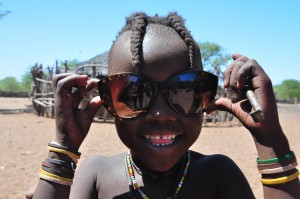 enfant himba namibie
