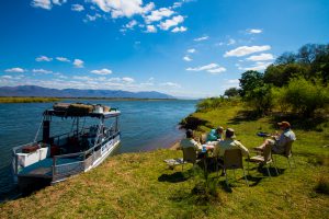 safaris en bateau Zambez Afrique