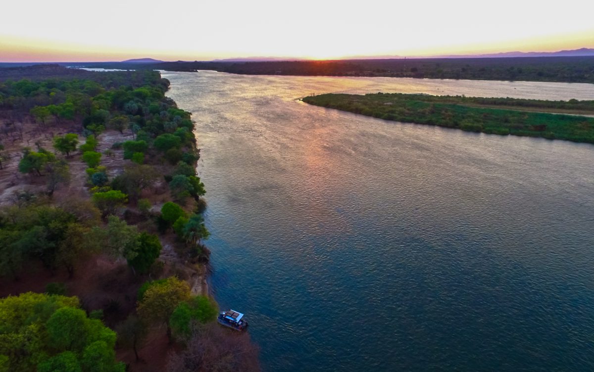 SAFARI EN BATEAU ZAMBEZE