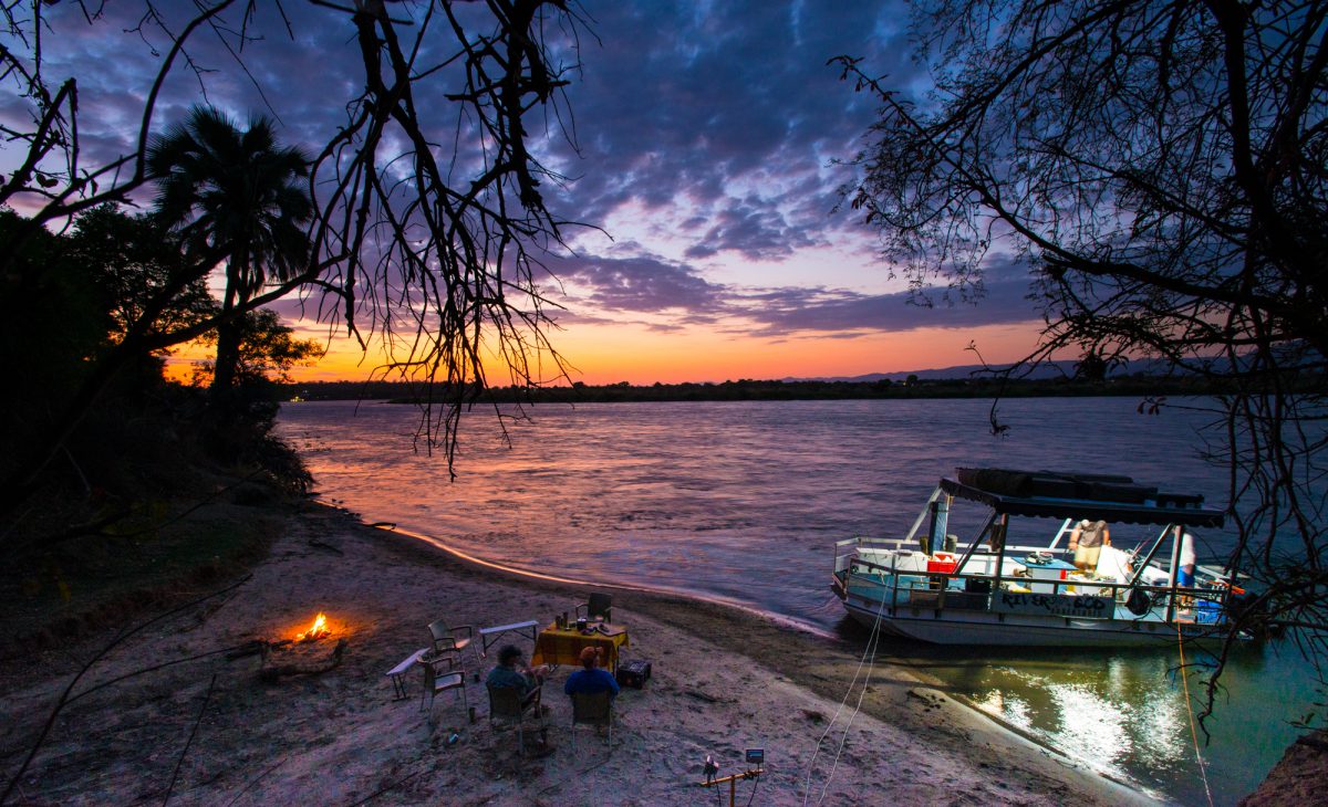 Safari en bateau Zambeze Afrique