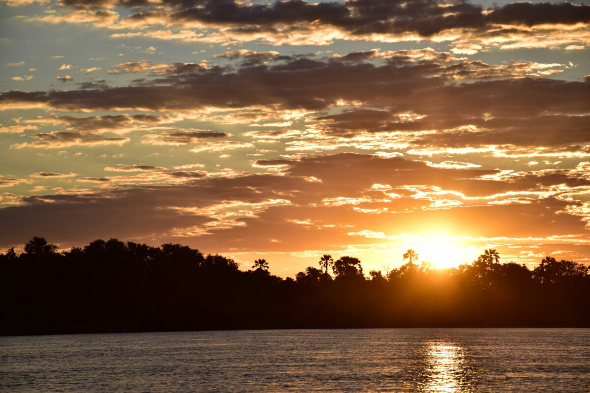 CHUTES VICTORIA CROISIERE COUCHER DU SOLEIL ZIMBABWE ZAZU VOYAGE