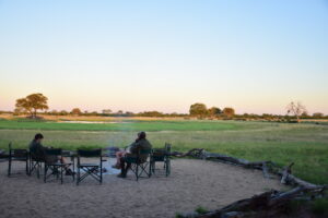 SAFARI CAMP FIRE ZIMBABWE HWANGE