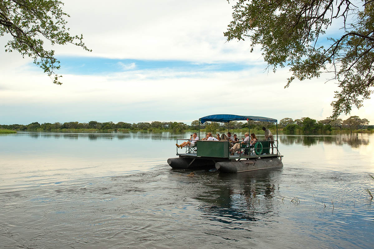 croisiere old drift lodge zimbabwe